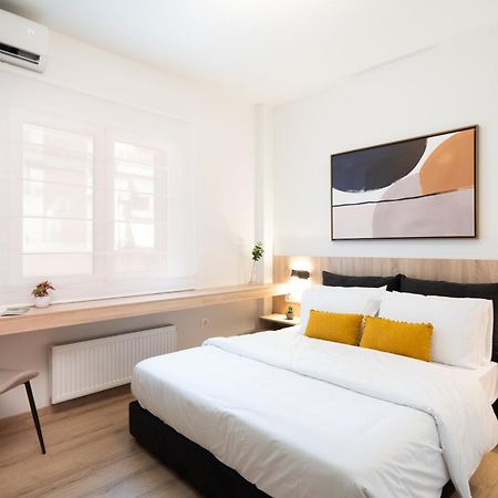 אתונה Luxury Apartment Next To The National Museum מראה חיצוני תמונה