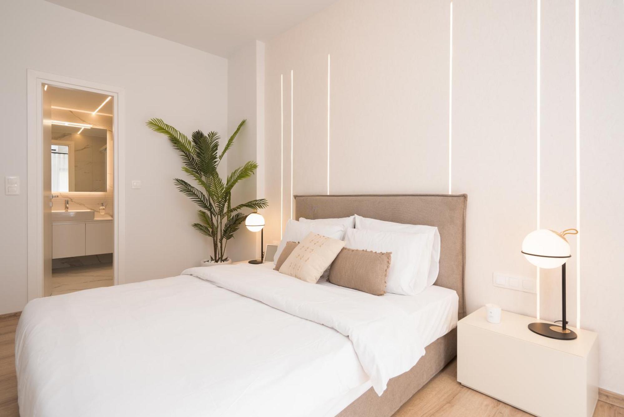 אתונה Luxury Apartment Next To The National Museum מראה חיצוני תמונה