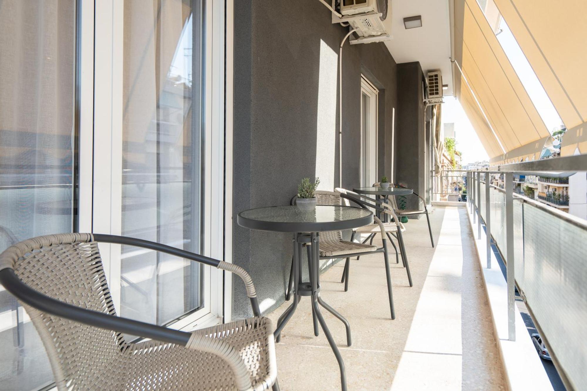 אתונה Luxury Apartment Next To The National Museum מראה חיצוני תמונה