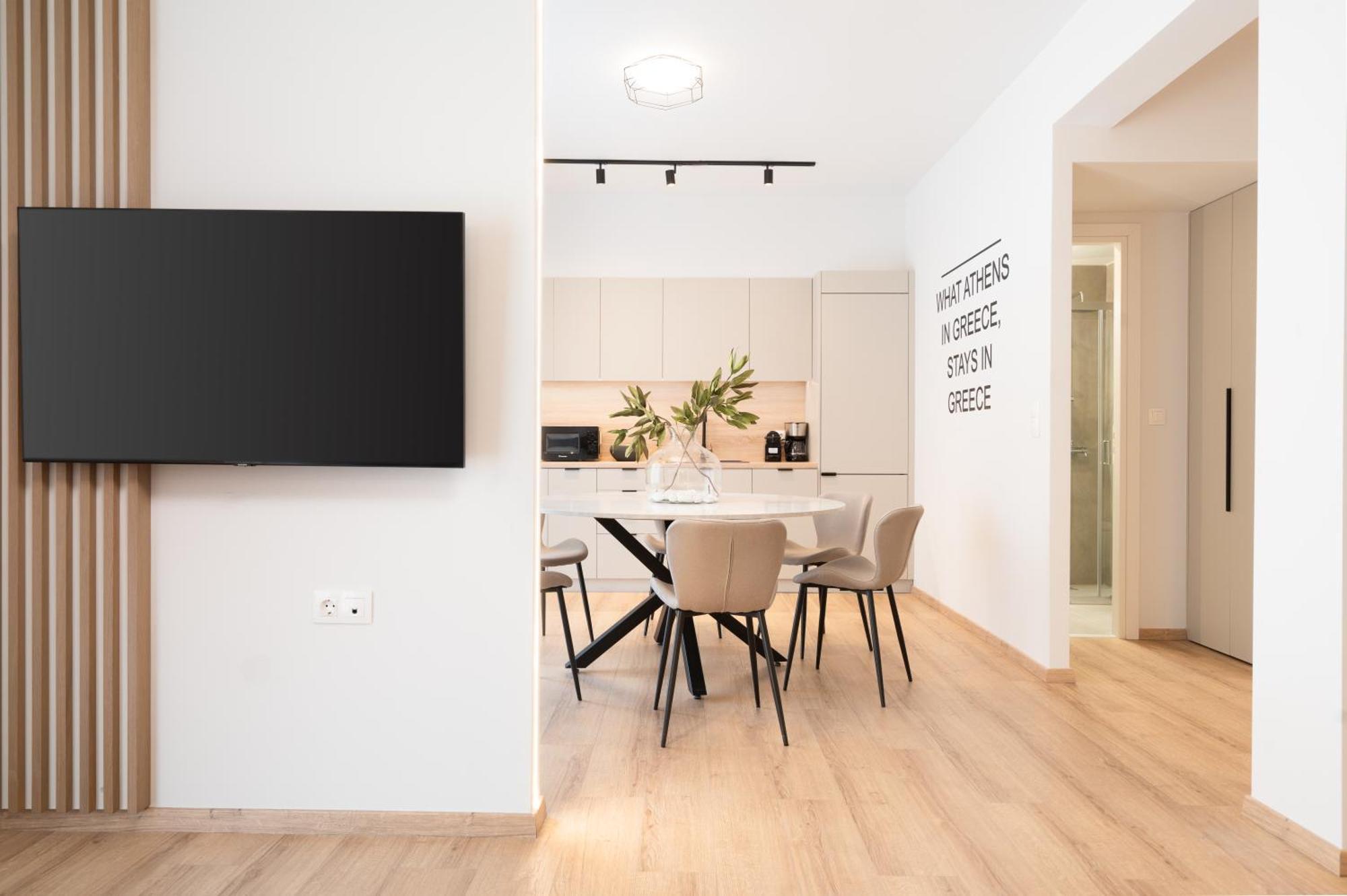 אתונה Luxury Apartment Next To The National Museum מראה חיצוני תמונה