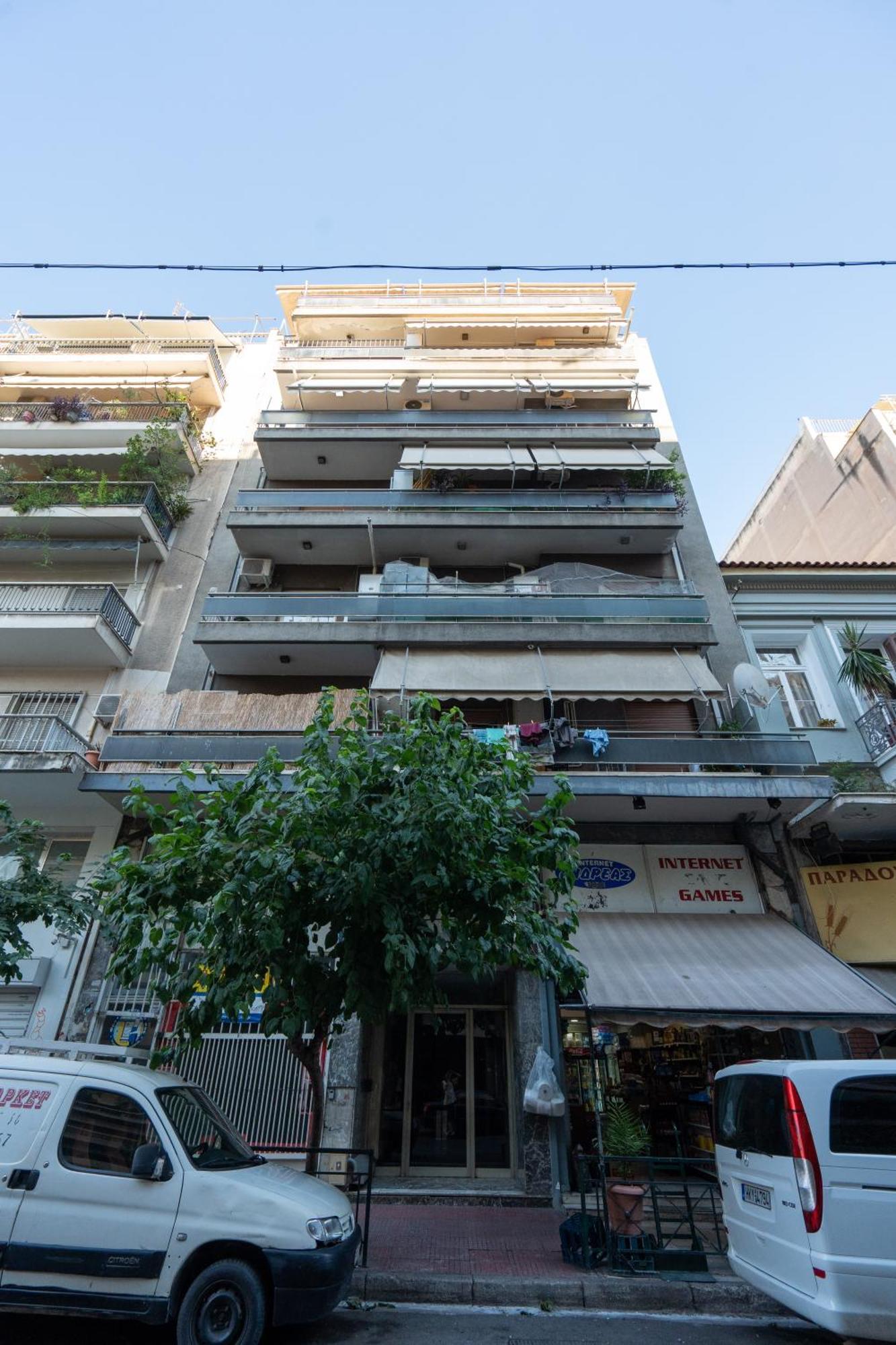 אתונה Luxury Apartment Next To The National Museum מראה חיצוני תמונה