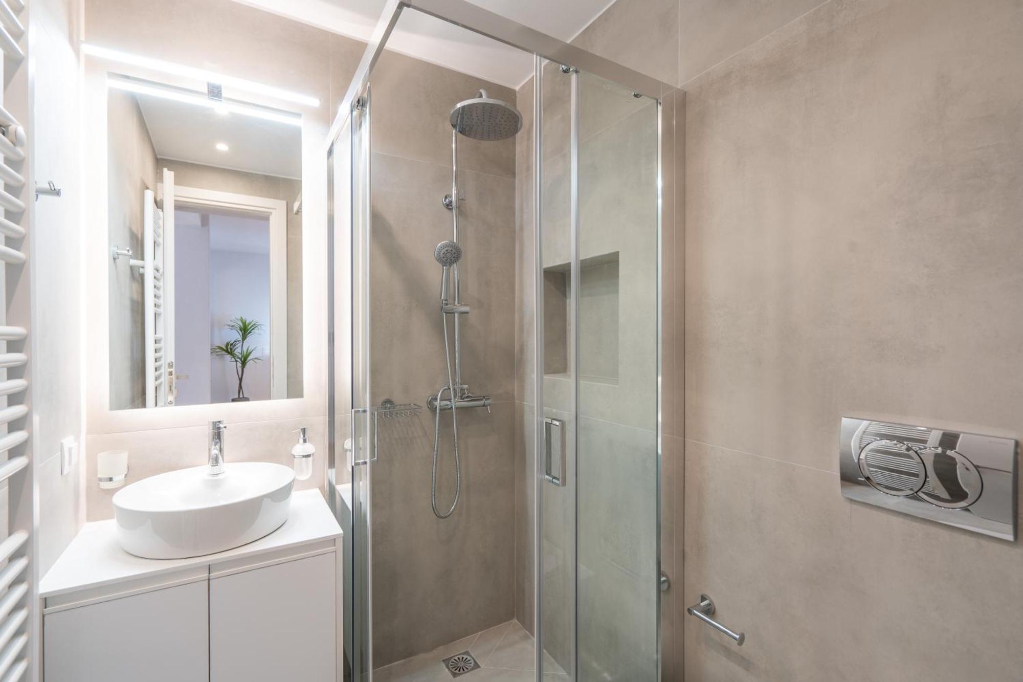 אתונה Luxury Apartment Next To The National Museum מראה חיצוני תמונה